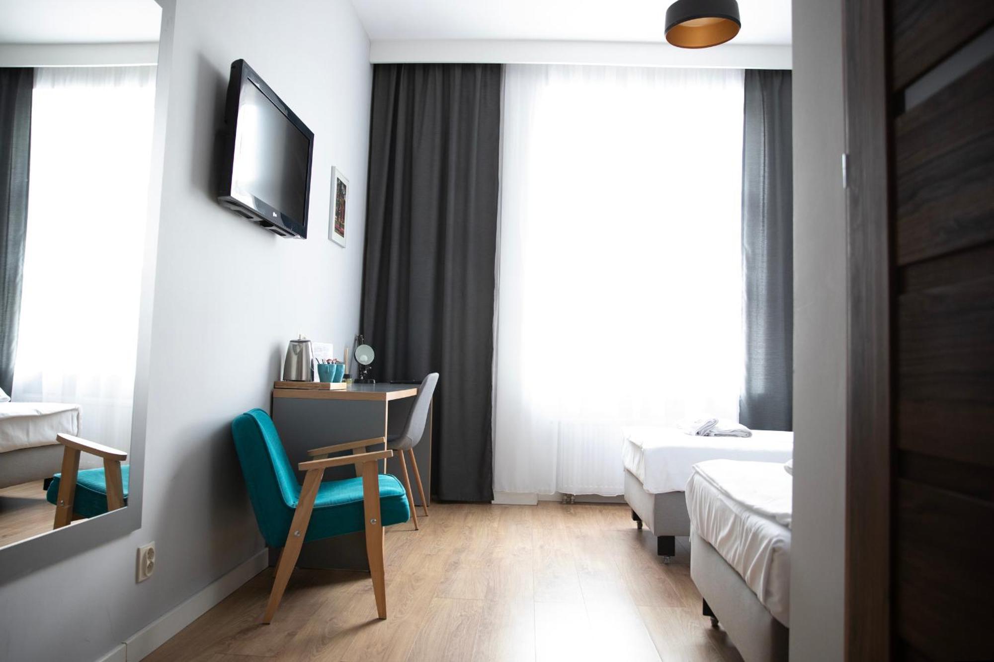 Adler Bed&Breakfast Apartamento Łódź Exterior foto