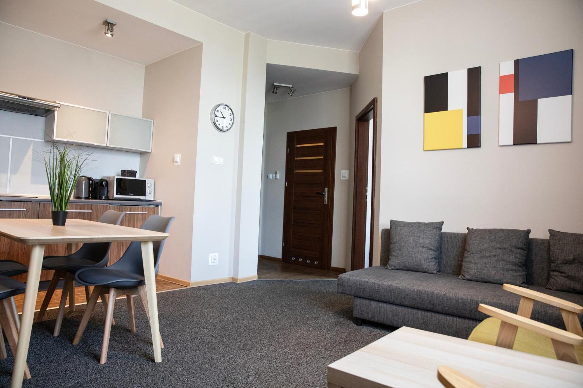 Adler Bed&Breakfast Apartamento Łódź Exterior foto