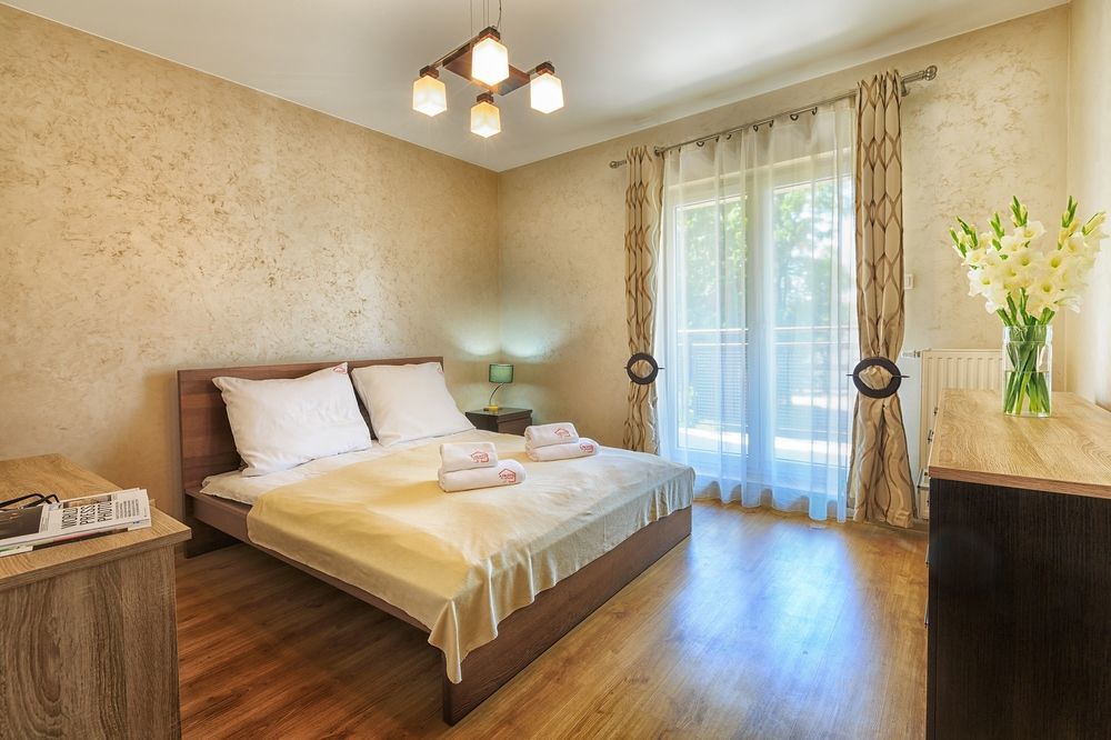 Adler Bed&Breakfast Apartamento Łódź Exterior foto