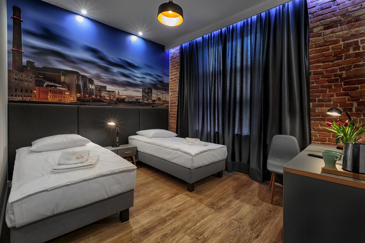 Adler Bed&Breakfast Apartamento Łódź Exterior foto